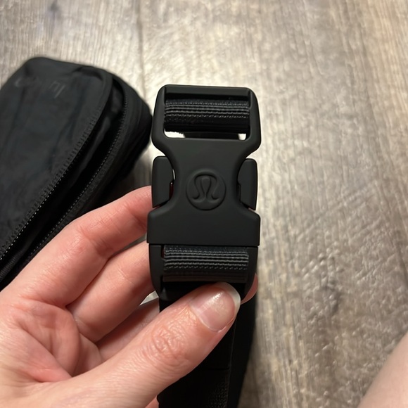Like New Lululemon Mini Belt Bag - Picture 7 of 7